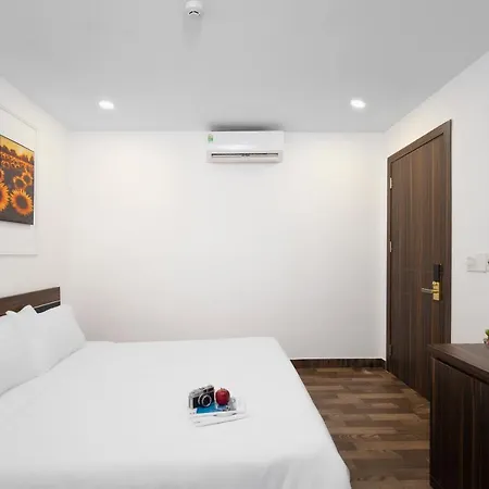 Aoa Danang Beach Hotel Da Nang Exterior photo